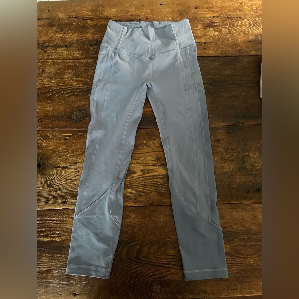 NWOT Lululemon Athletica Periwinkle Leggings
